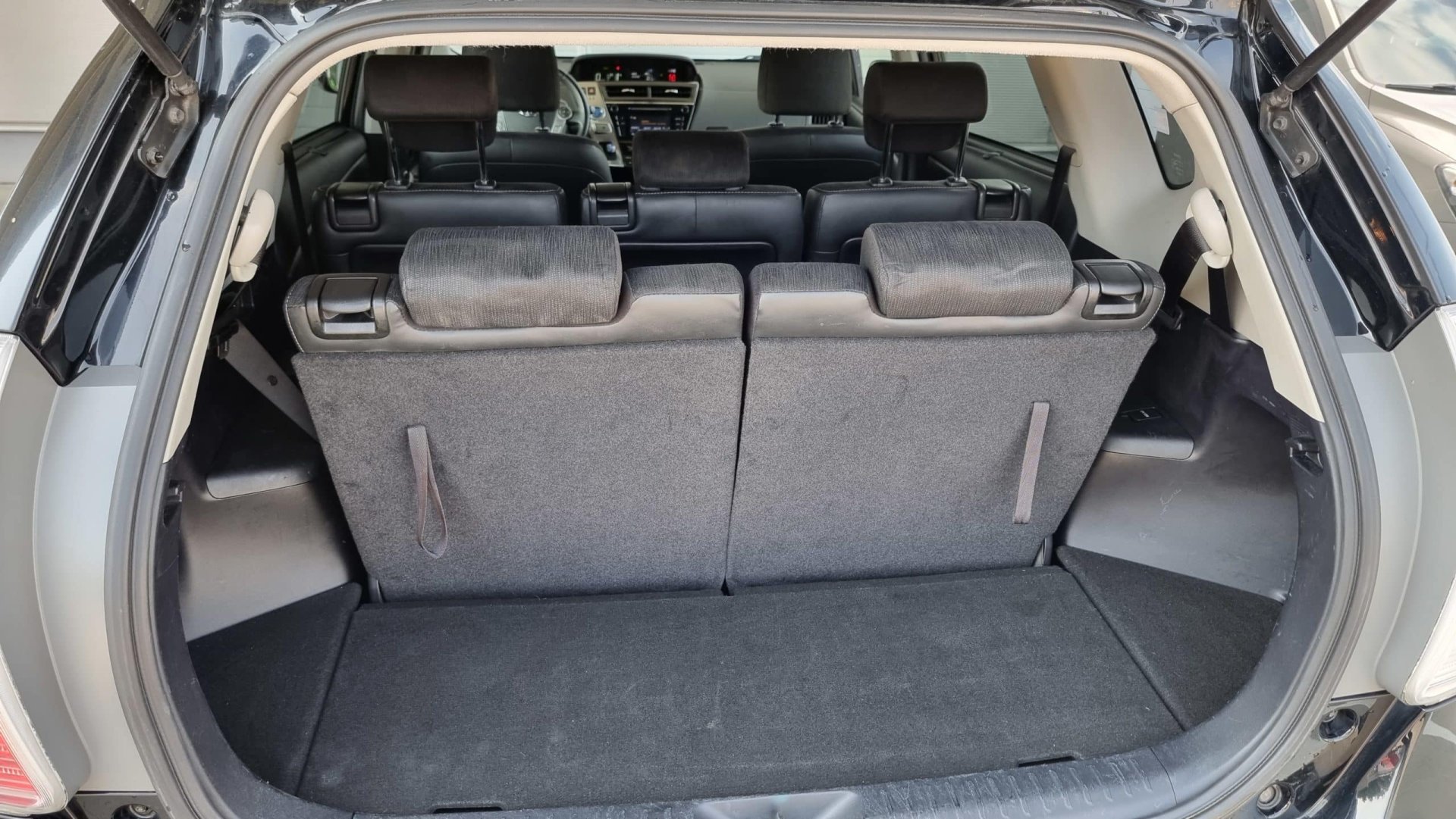 Toyota Prius Plus