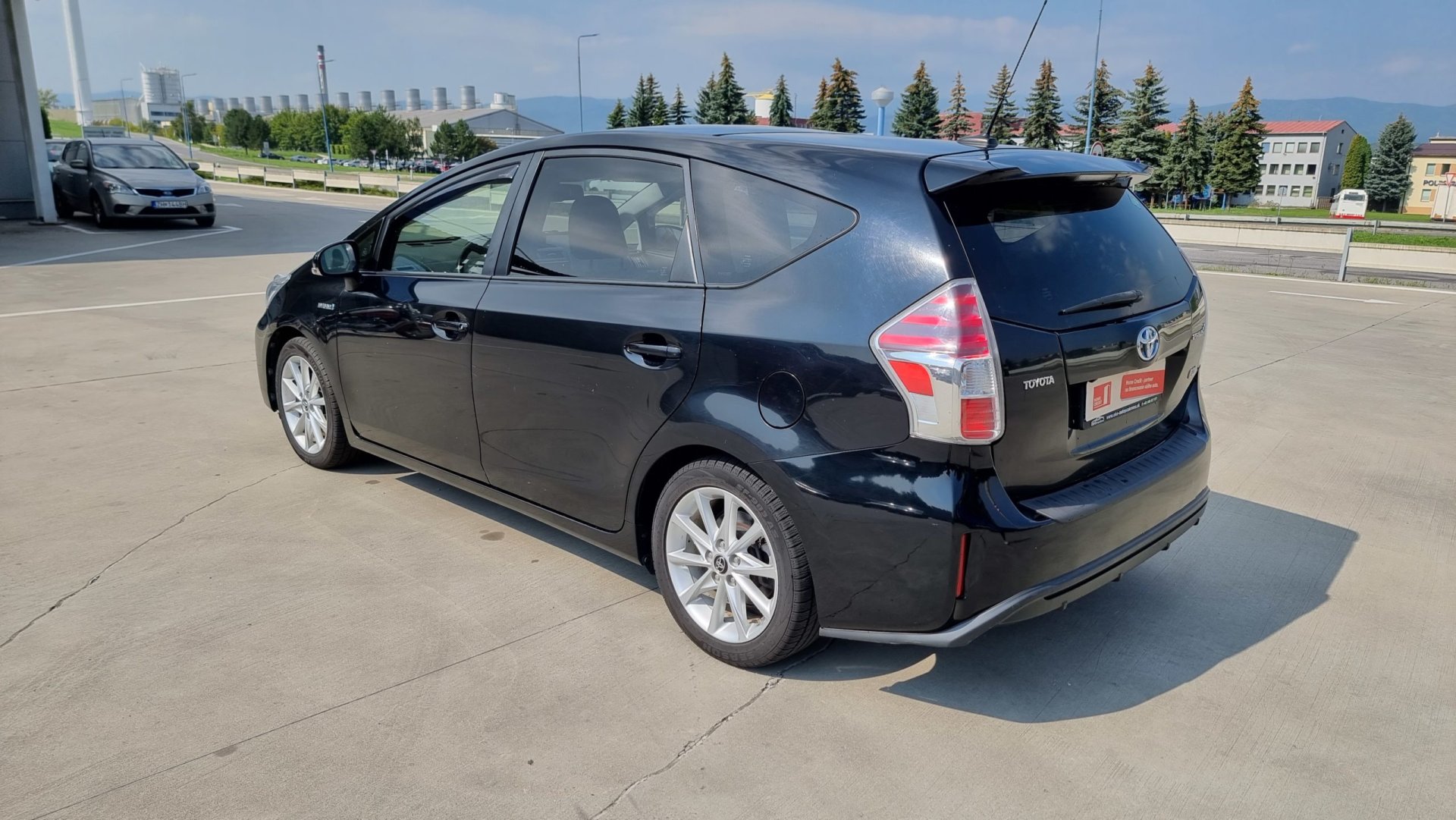 Toyota Prius Plus