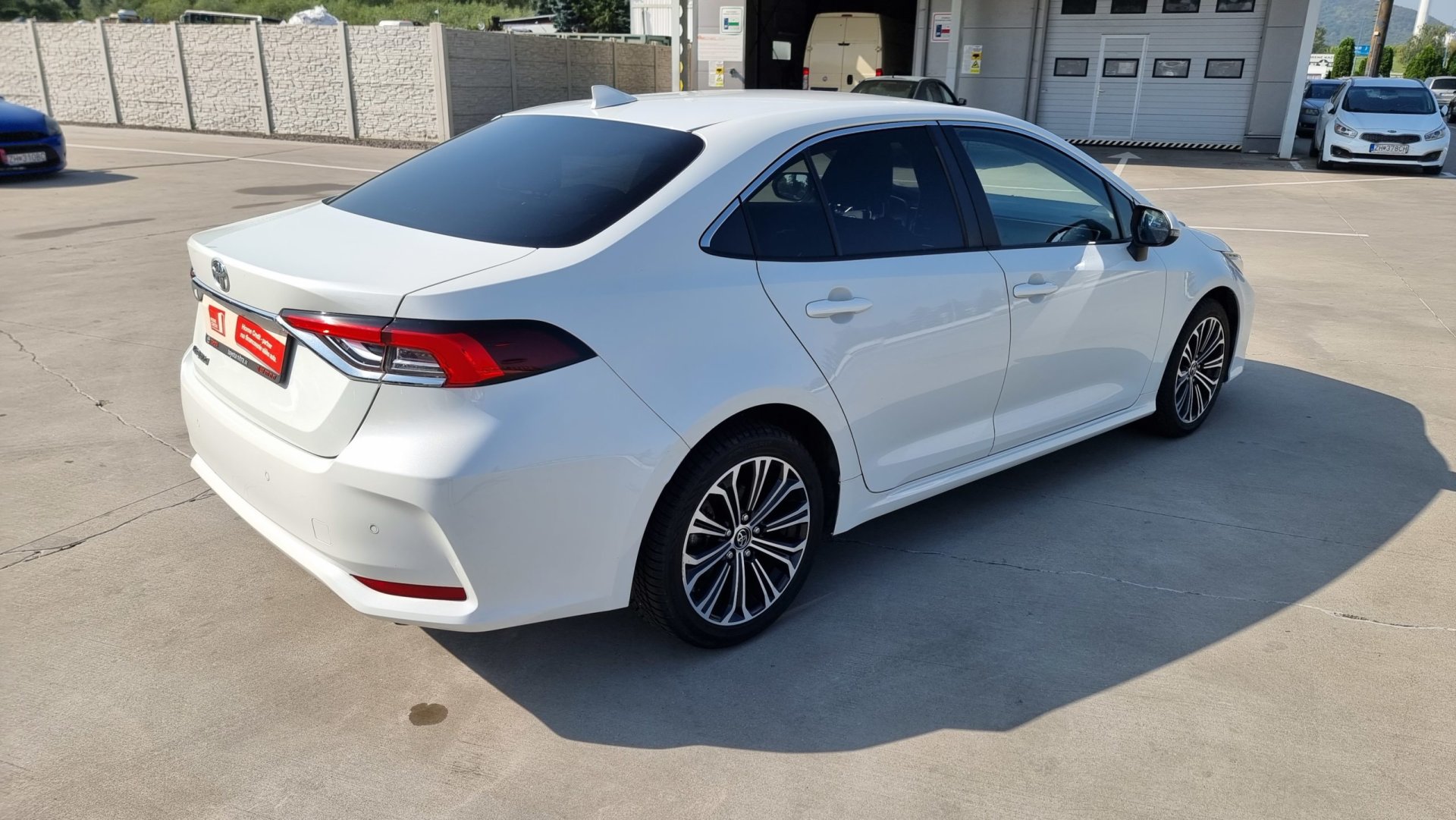 Toyota Corolla Sedan